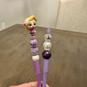 Disney Rare Doorables Rapunzel Tangled Set of 2 Beaded Pens Refillable‎ Ink
